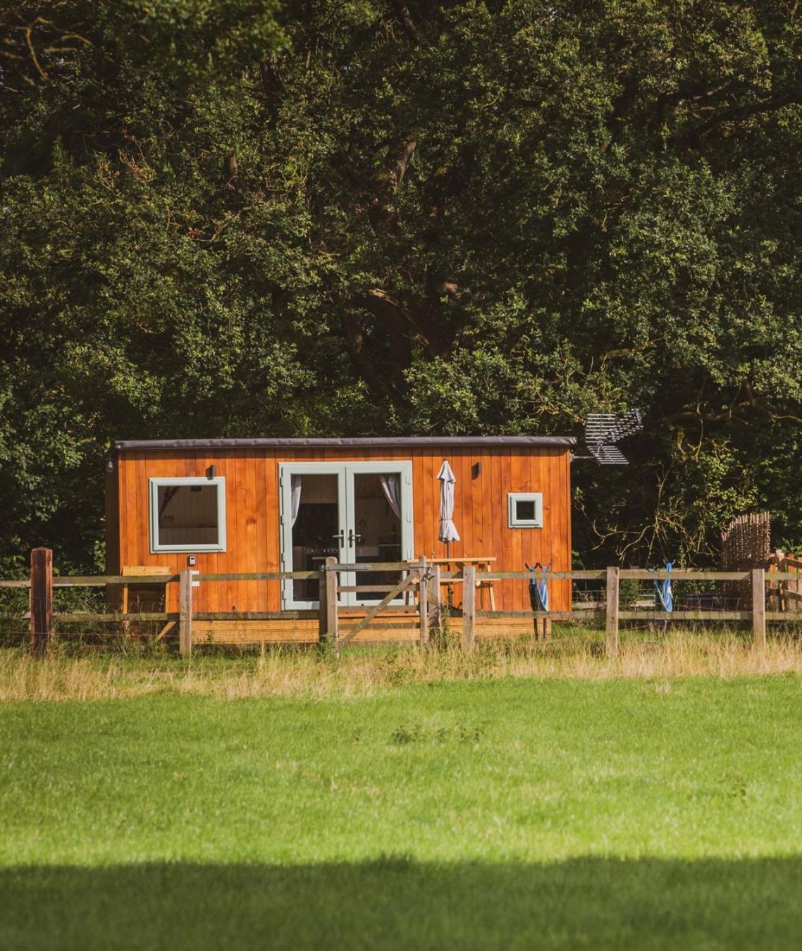 The Hideaway At Hiddenwood Glamping Ξενοδοχείο Corsley Εξωτερικό φωτογραφία